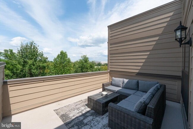 Building Photo - 515 Shorthorn Way