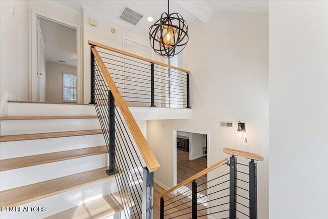 Building Photo - 8930 Wesley Pl