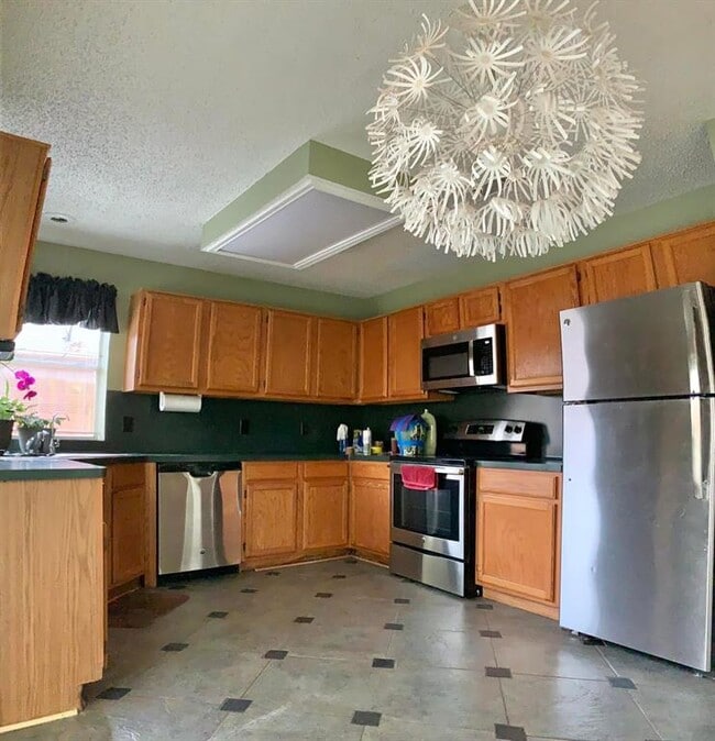 Building Photo - 13831 Sandover Dr