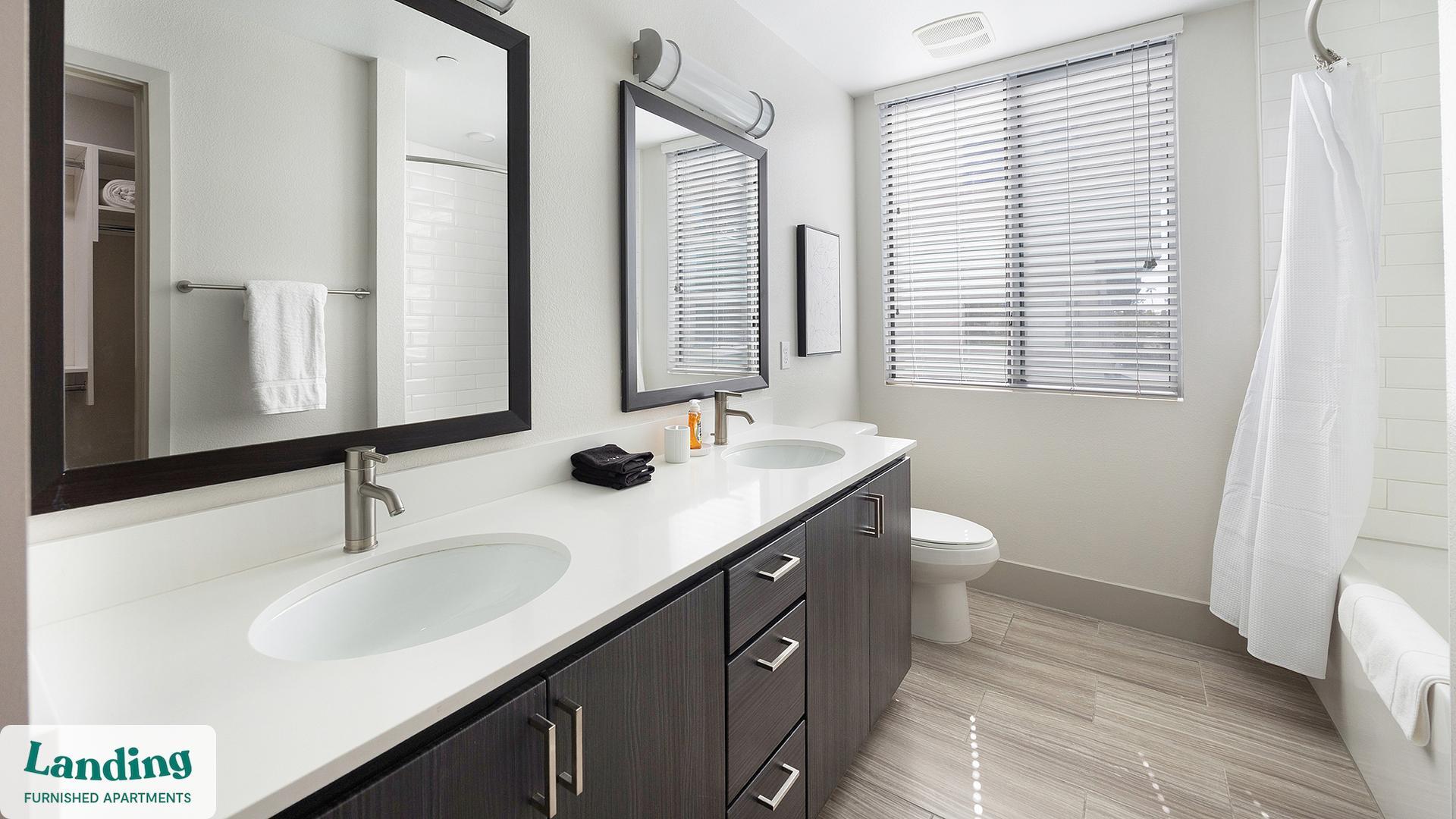 Building Photo - 2323 E Highland Ave