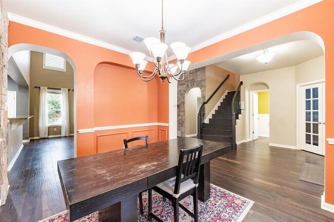 Building Photo - 730 Nelson Ranch Rd