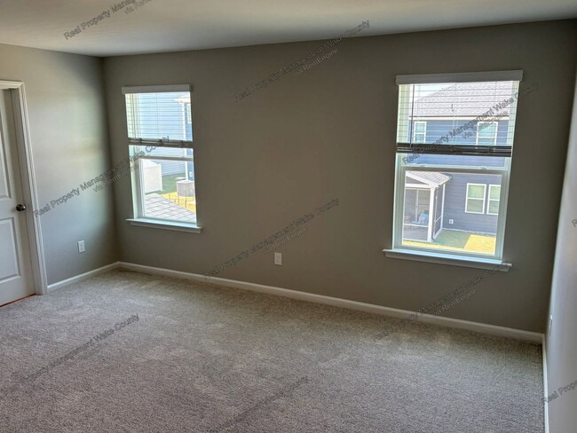 Building Photo - 2632 Pivot Rdg Dr
