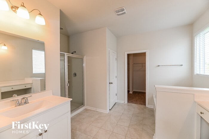 Building Photo - 405 Ribiero Dr