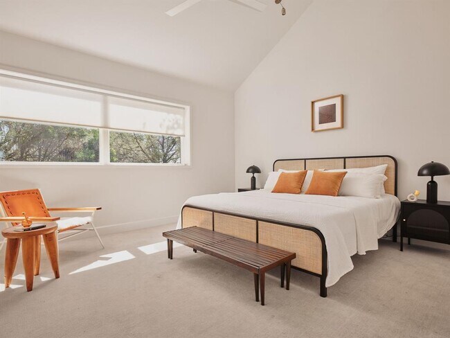 Building Photo - 4909 Bull Mountain Cove