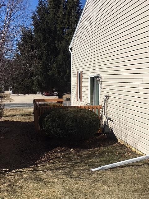 Building Photo - 738A Crawford Dr