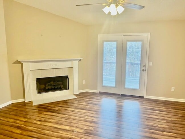 Building Photo - 7 Clarendon Pl