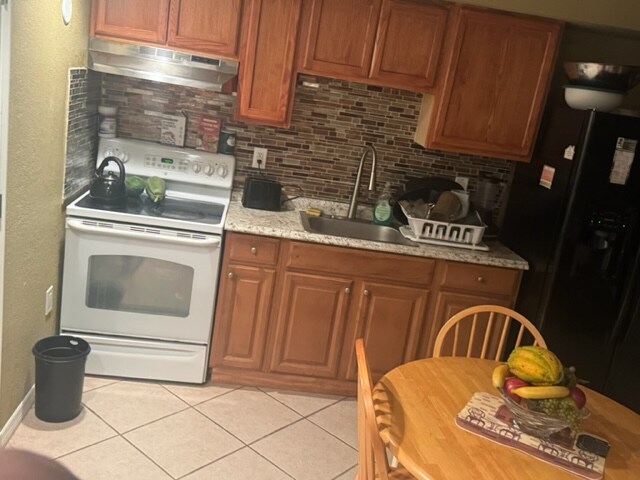 Building Photo - 2770 Eagle Lake Dr