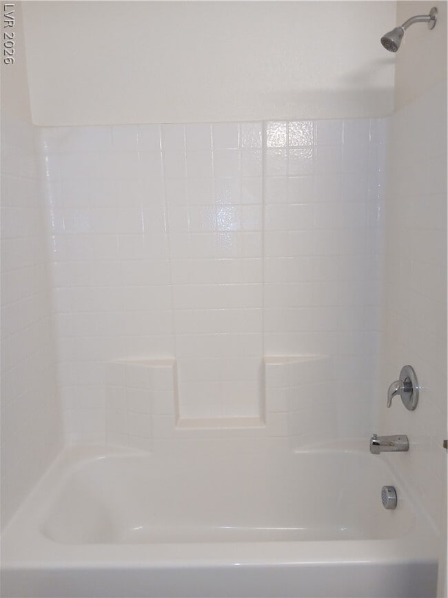 Building Photo - 6811 Alpine White Ct