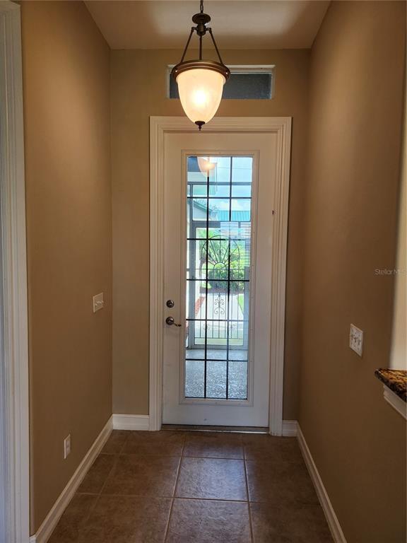 Building Photo - 1551 Atares Dr