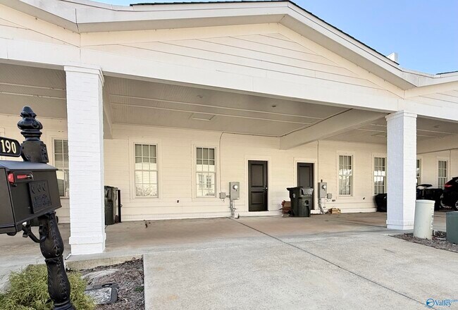 Building Photo - 190 Kearny St