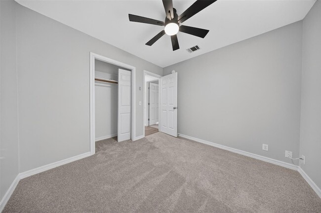 Building Photo - 241 Brian Ln