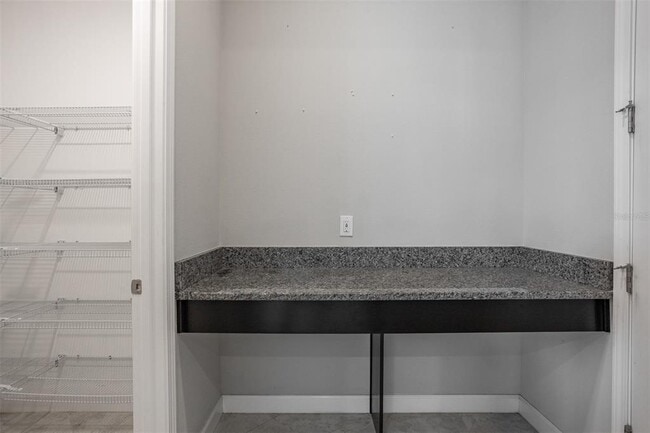 Building Photo - 11715 Navajo Sandstone St