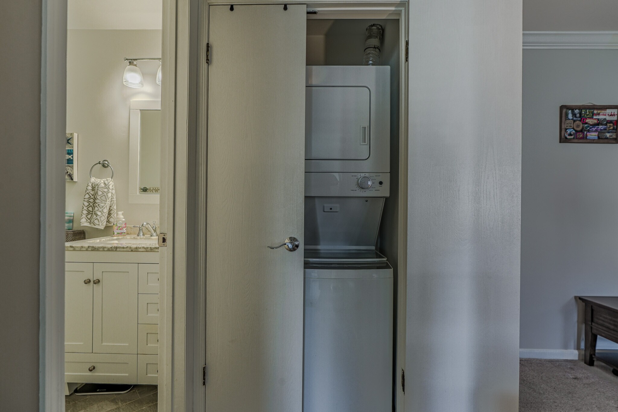 Building Photo - 19E Kensington Rd