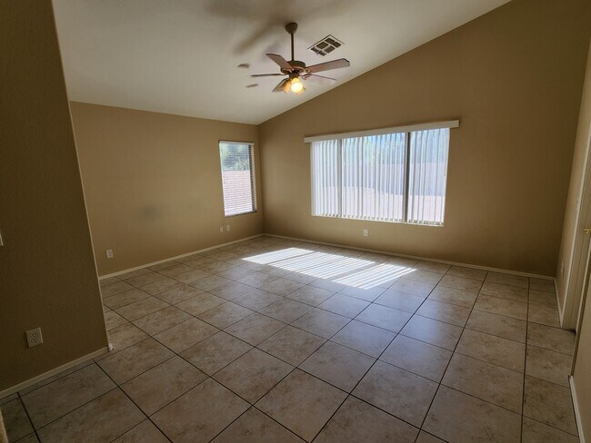 Building Photo - 21504 N 74th Ln