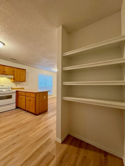 Building Photo - 885 S Green Point Trce