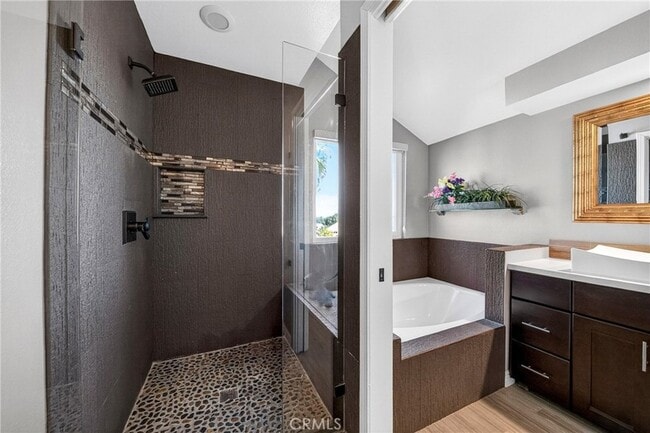 Building Photo - 3355 Sterling Dr