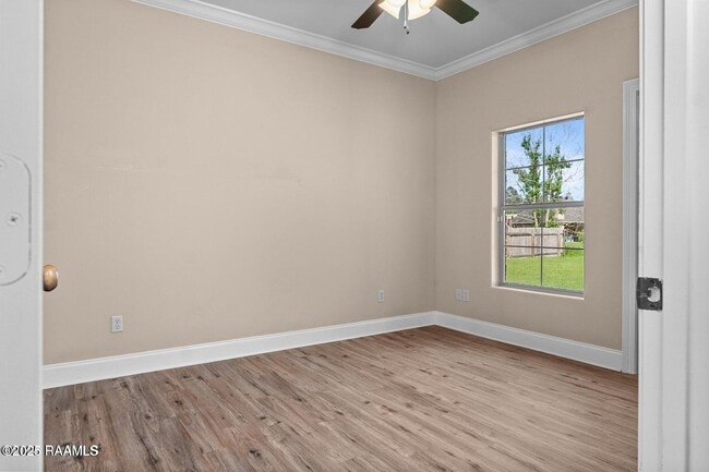 Building Photo - 1115 Jules Broussard Rd