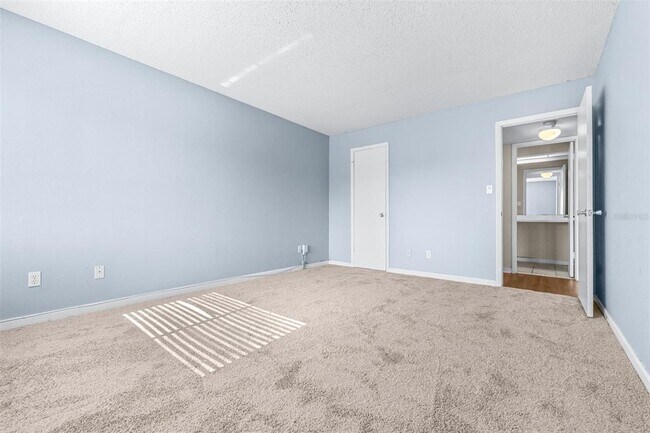 Building Photo - 13287 Arbor Pointe Cir