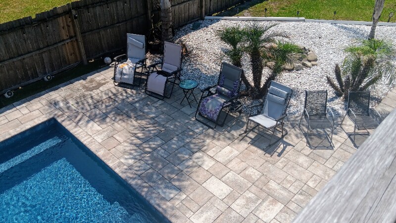 Building Photo - 8640 Rockland Dr