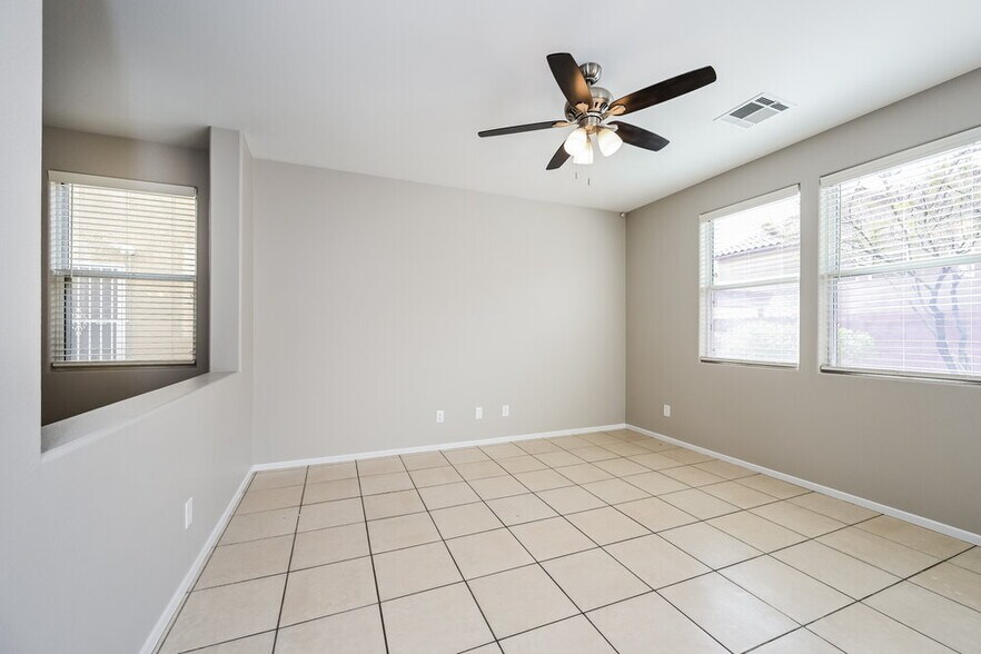 Building Photo - 6203 Alpine Tree Ave
