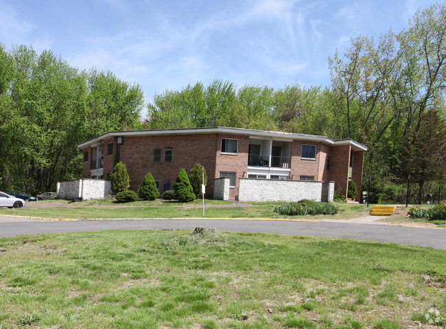 Building Photo - Carousel Apartments