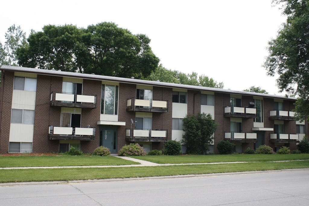 East Olive Apartments Marshalltown Ia Apartment Finder