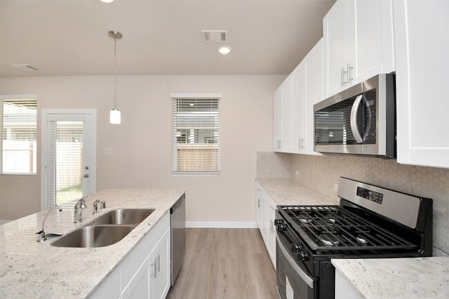 Building Photo - 8414 Rising Stream Dr
