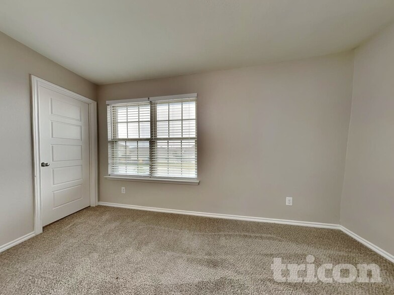 Building Photo - 3907 Josephs Run