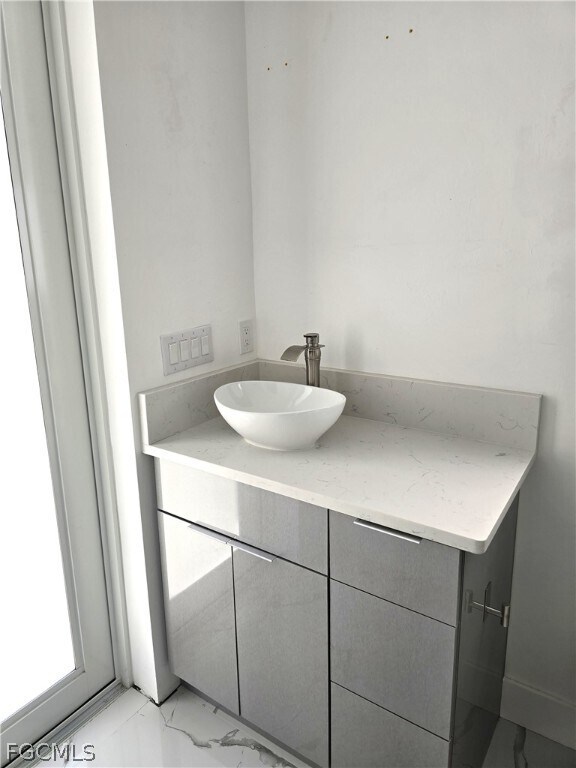 Building Photo - 3313 8th St W