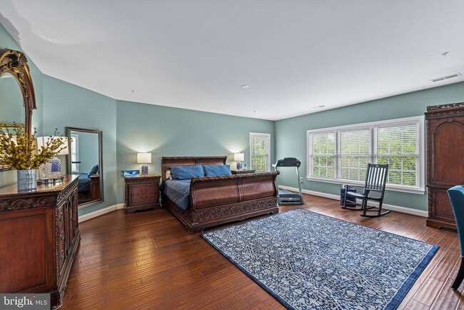 Building Photo - 2831 Galeshead Dr