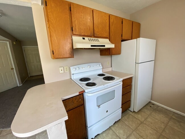 Building Photo - 3533 S Croft Cv