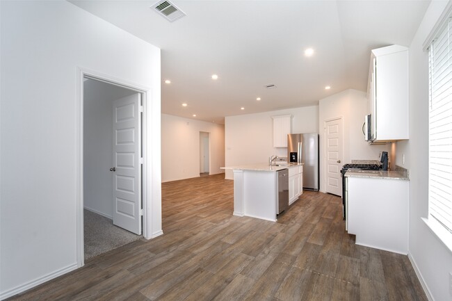 Building Photo - 3726 Lanercost Ln