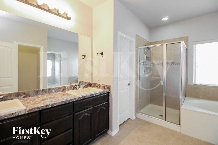 Building Photo - 5134 Mountain View Dr