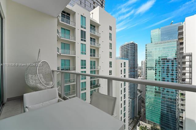 Building Photo - 300 S Biscayne Blvd