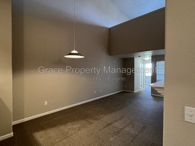 Building Photo - 5800 N Tower Dr