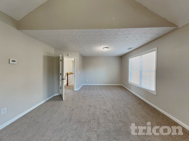 Building Photo - 1055 Crown Landing Pkwy