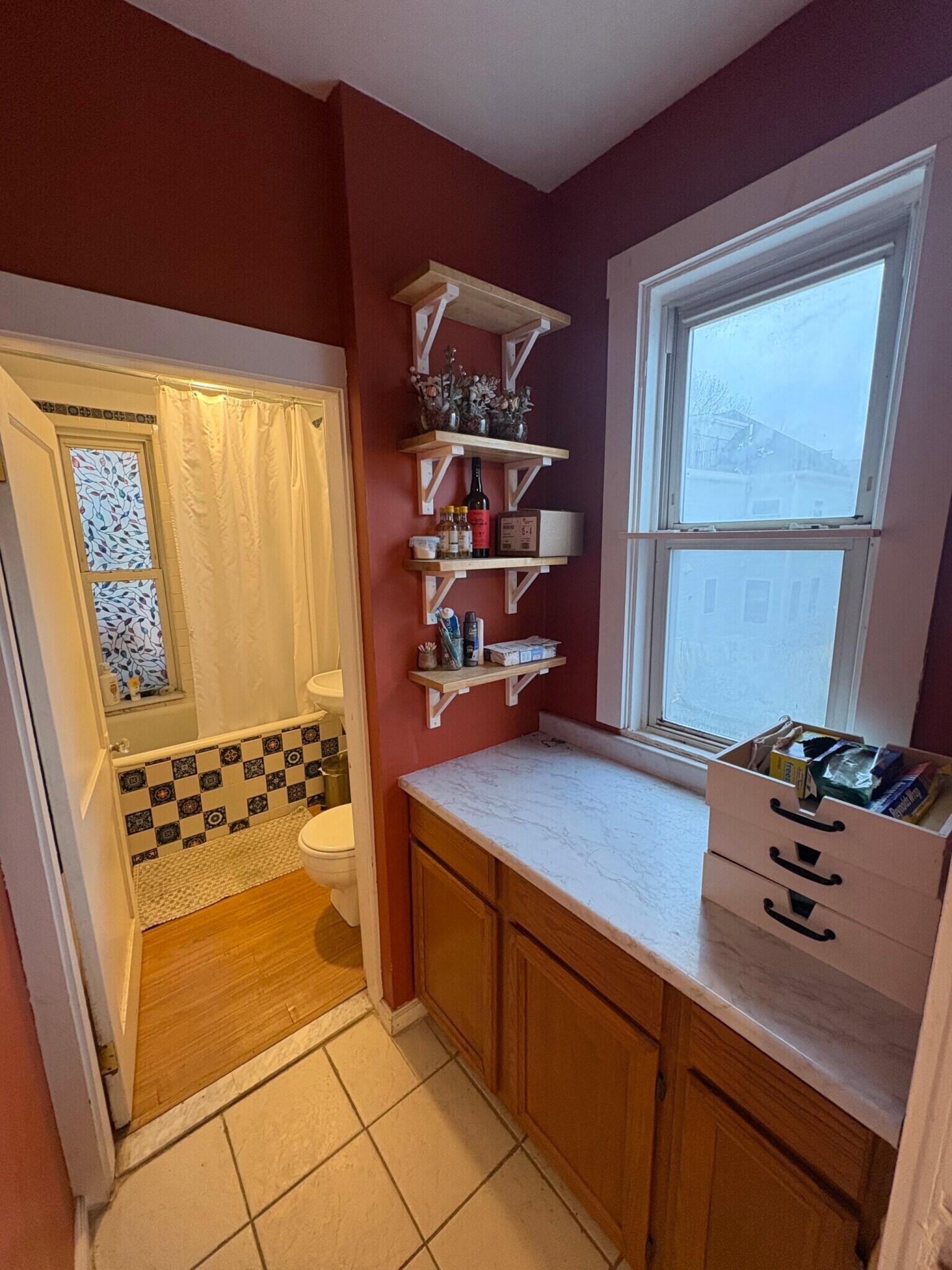 Building Photo - 66 Callender St