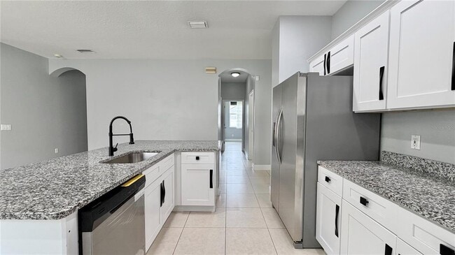 Building Photo - 4860 Chalfont Dr