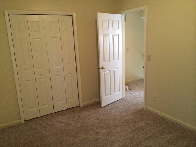 Building Photo - 15 Galphin Dr