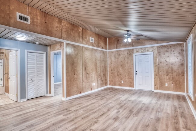 Building Photo - 37 Caswell Branch Rd