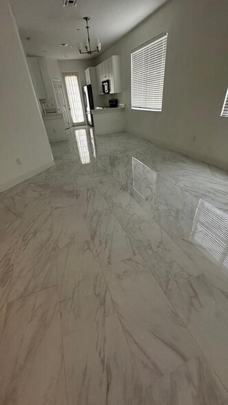 Building Photo - 9189 Camden Gardens St