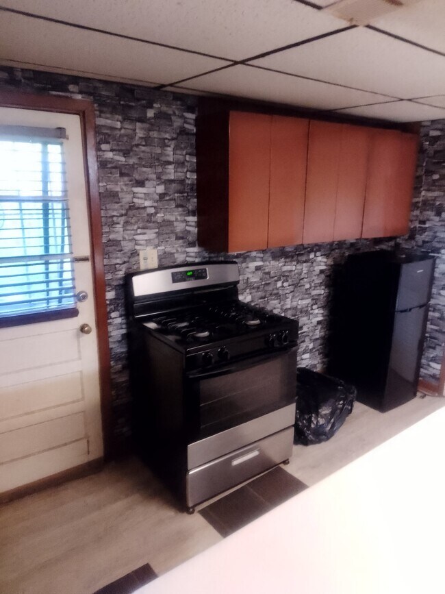 Building Photo - 2715 Black Forest Trail SW