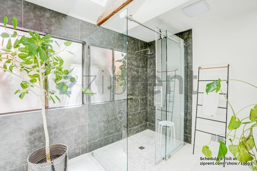 Building Photo - 1444 Cortez Ct