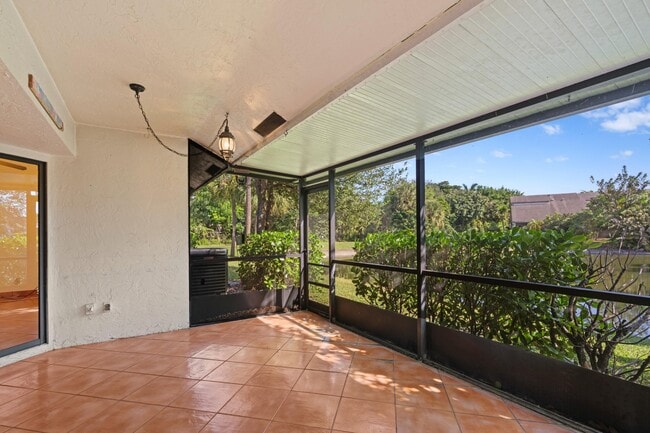 Building Photo - 9264 Ketay Cir