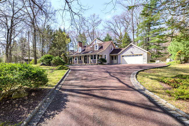 Building Photo - 414 Riversville Rd