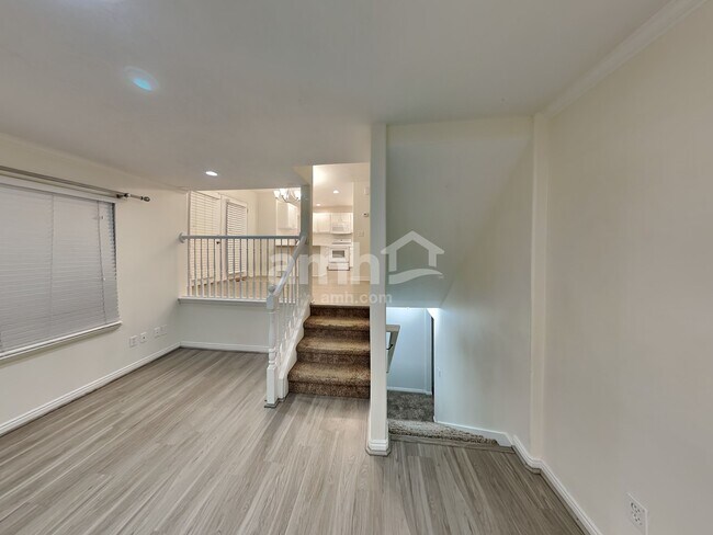 Building Photo - 957 W 1200 S