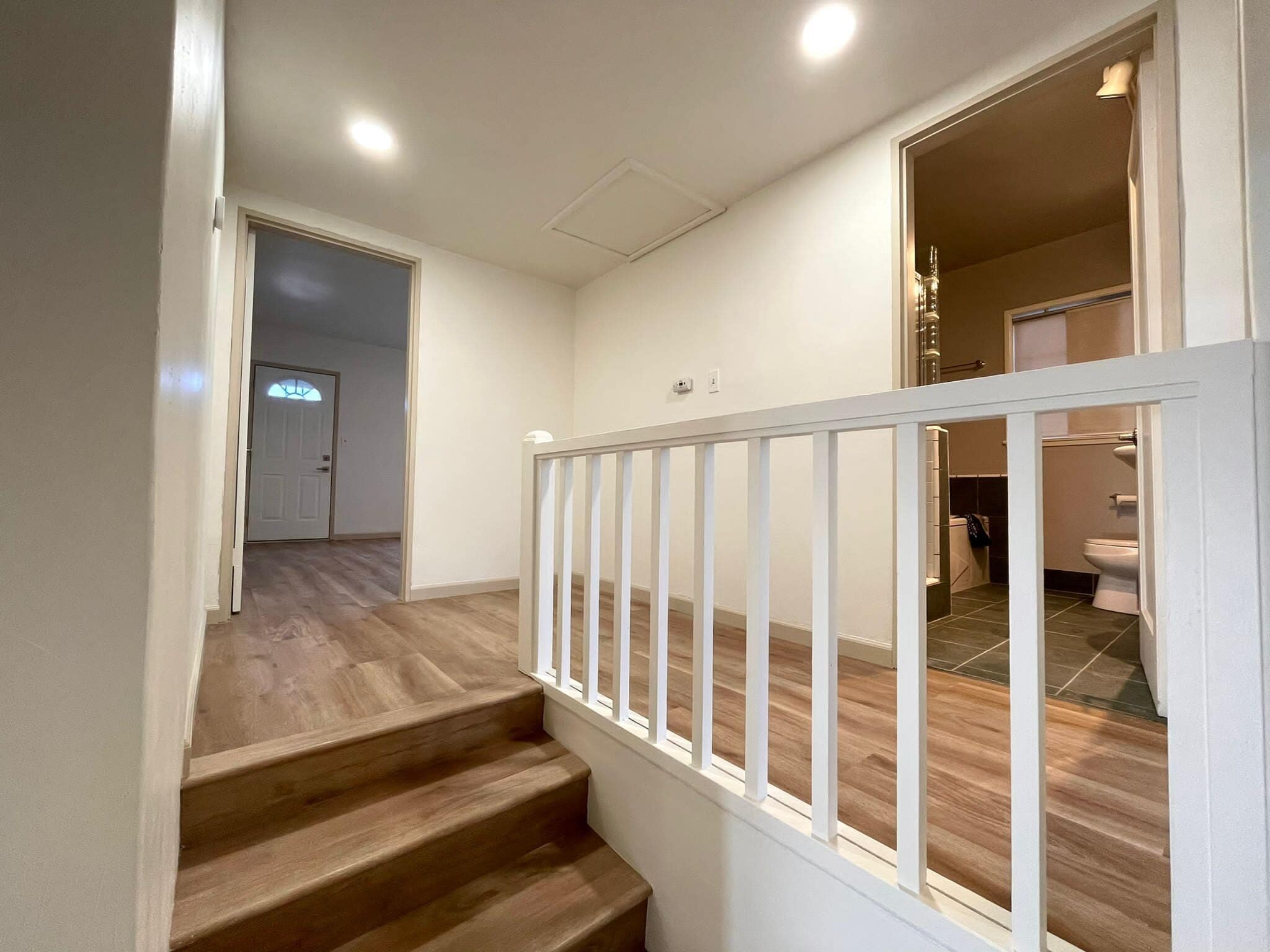 Building Photo - 2010 24th St