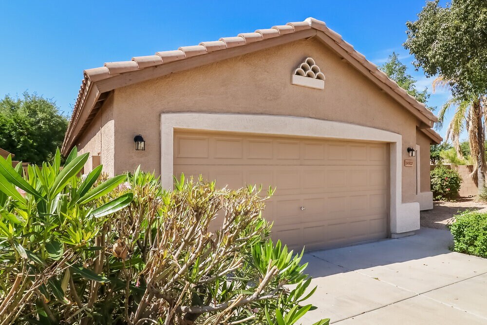 Building Photo - 14927 W Rampart Dr
