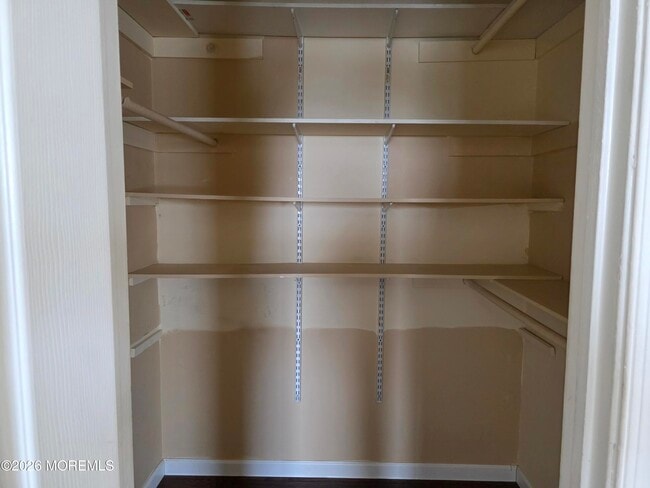 Building Photo - 38 Worthington Ct