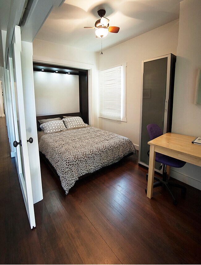 2nd bedroom - 252 Market St
